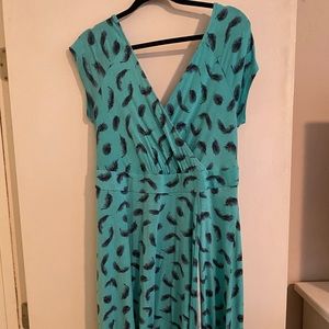 Torrid feather print dress